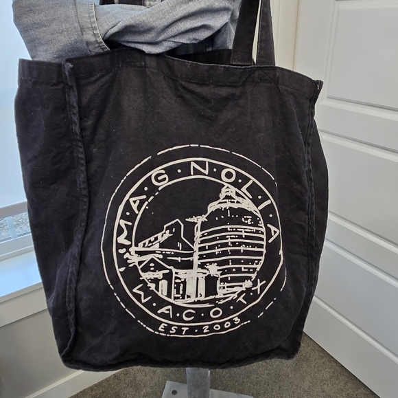 MAGNOLIA BLACK COTTON TOTE BAG WACO TEXAS HGTV SILOS TRAVEL VACATION WOMEN OS - Picture 2 of 15